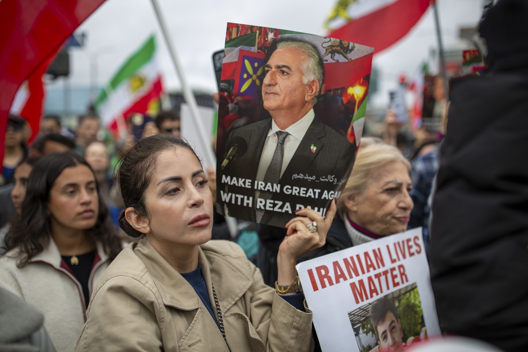 Iranul rămâne în izolament aproape total, după ce autoritățile de la Teheran au decis, vineri, să întrerupă conexiunea la internet la scară largă, în încercarea de a limita răspândirea protestelor care cuprind deja întregul teritoriu