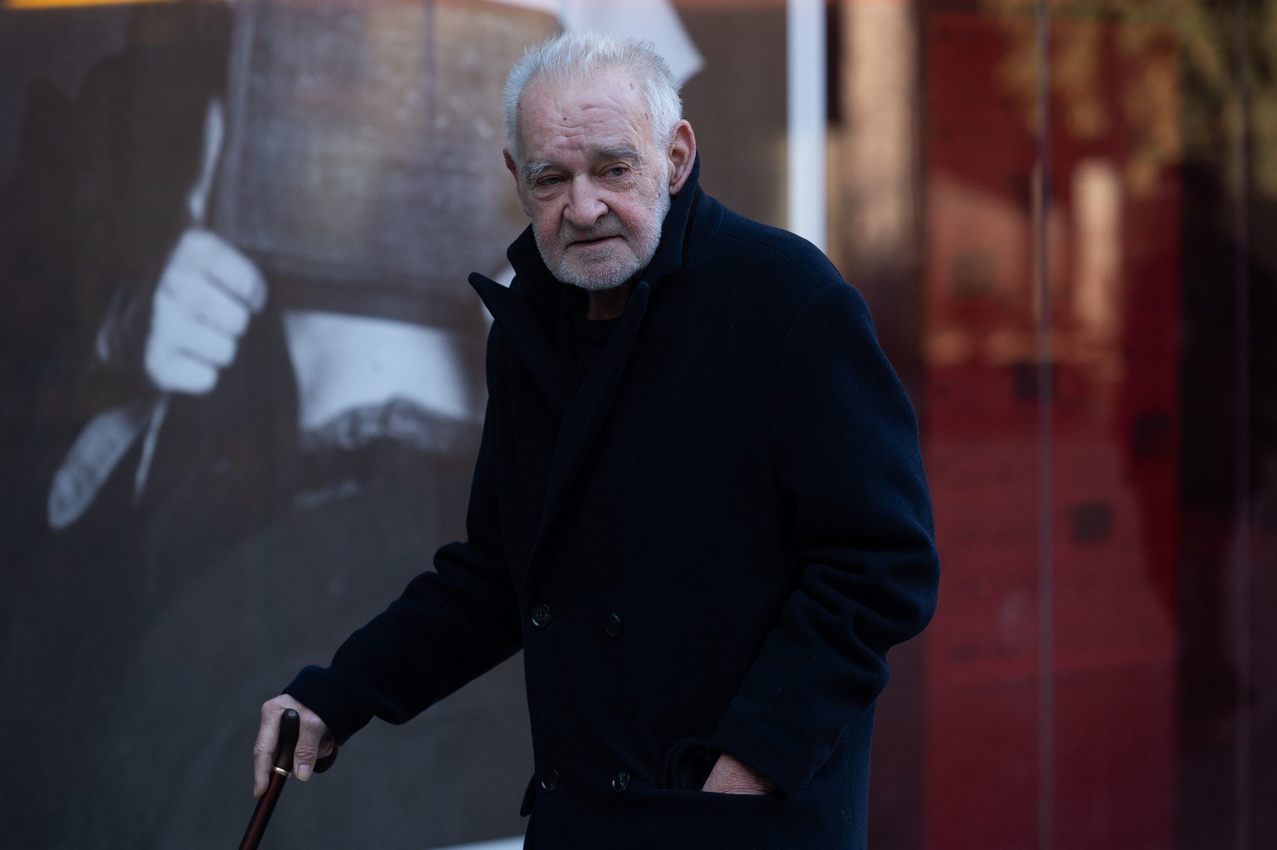 Legendarul regizor maghiar Béla Tarr a murit la vârsta de 70 de ani. A fost premiat anul trecut în România
