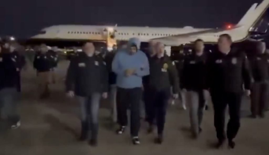 Avionul lui Nicolas Maduro aterizează la New York