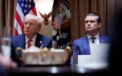 Secretarul-american-al-Apararii-Pete-Hegseth-si-presedintele-SUA-Donald-Trump.jpg - JurnalUrban