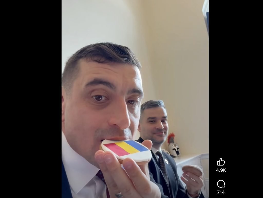 George Simion, implicat în eveniment controversat în SUA: simbolismul steagului SUA și reacțiile din România Președintele Partidului AUR, George Simion, a fost protagonistul unui incident care a stârnit rumoare atât în Statele Unite, cât și în România