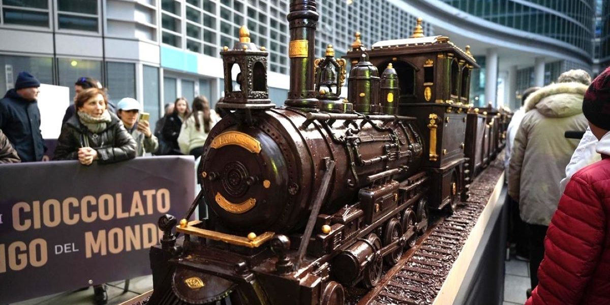 Treno-Cioccolato-1.jpg - JurnalUrban
