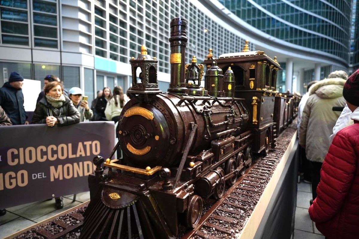 Winter Games Express, cel mai lung tren de ciocolată, a fost prezentat la Milano înainte de Olimpiada Milano-Cortina 2026