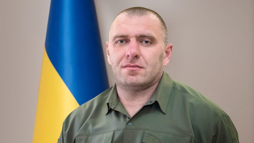 Președintele ucrainean Volodimir Zelenski anunță remanierea de amploare în conducerea serviciilor de securitate, declanșată de nevoia de reforme și consolidare a poziției țării în contextul războiului cu Rusia Președintele Ucrainei, Volodimir Zelenski, a făcut luni un anunț surprinzător privind o serie de schimbări în cadrul structurilor de conducere ale statului, votând pentru înlocuirea șefului Serviciului de Securitate al Ucrainei (SBU), Vasil Maliuk