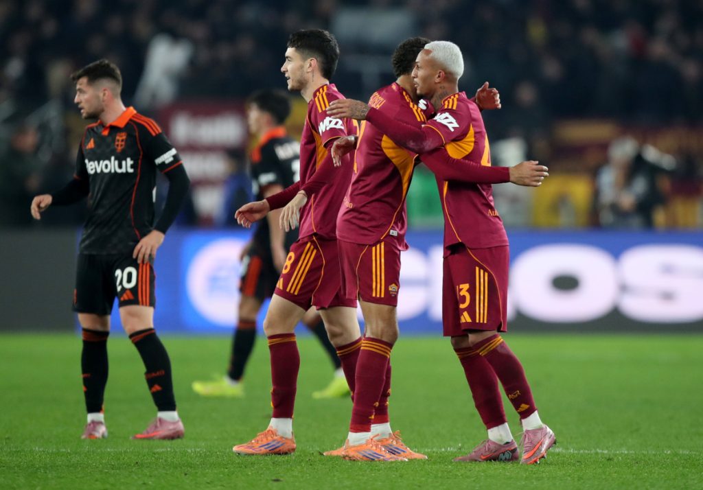 AS Roma succes spectacular înainte de confruntarea cu Atalanta AS Roma a câștigat recent un meci captivant împotriva echipei Como 1907, marcând o victorie convingătoare cu 4-1
