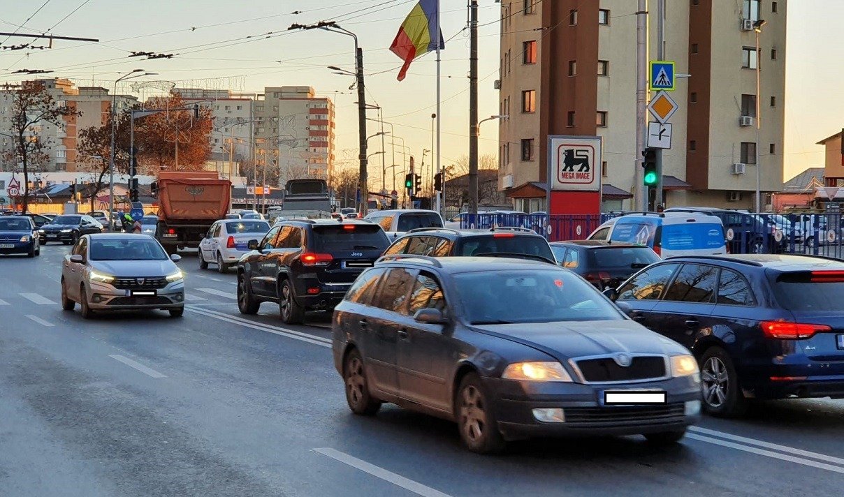 Bucureștenii au petrecut peste o săptămână în trafic anul trecut, conform unui raport recent realizat de TomTom Traffic Index pentru 2025