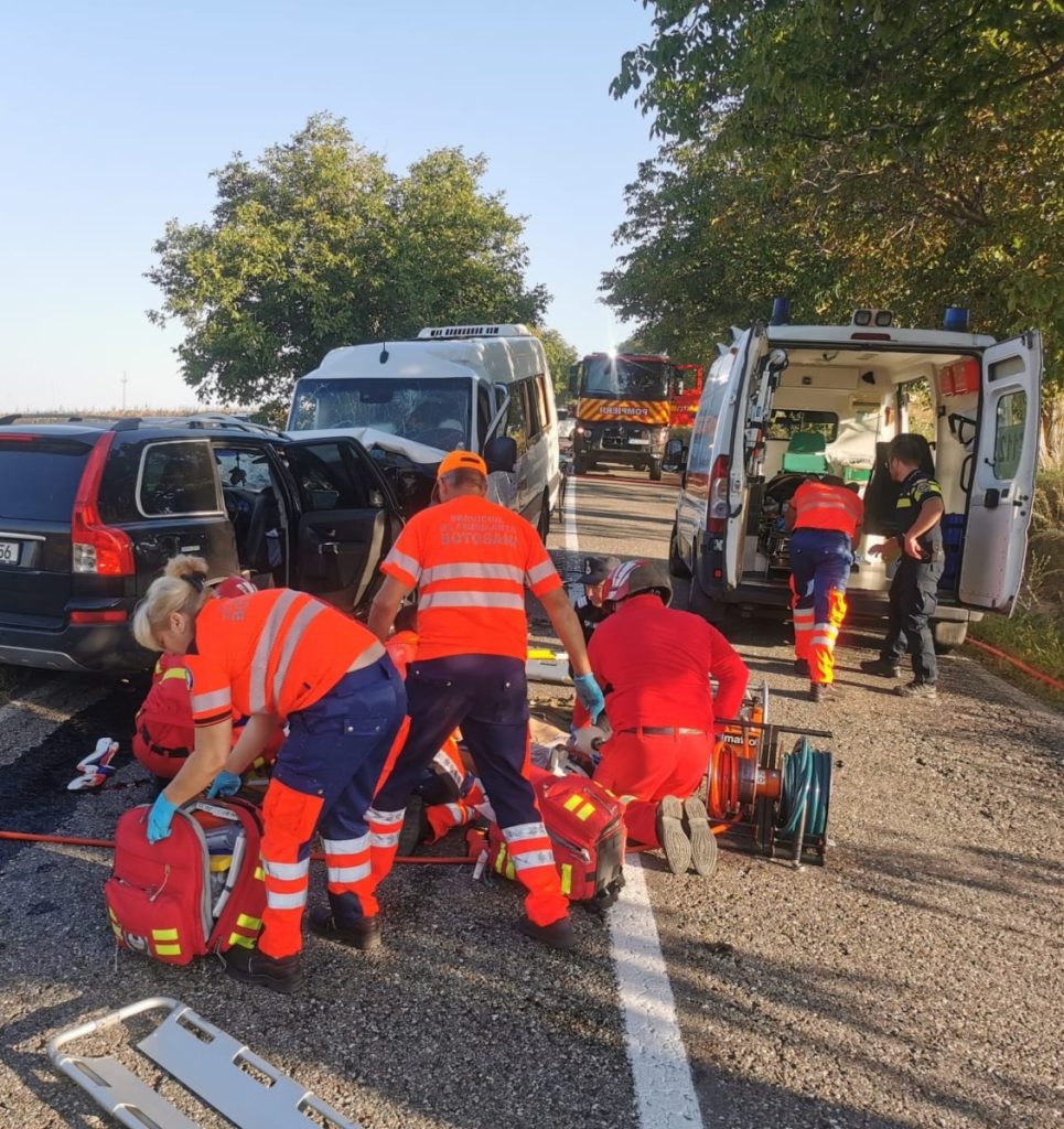 Ziua de miercuri a fost marcată de o serie de evenimente tragice pe șoselele din România, unde cel puțin patru accidente mai grave au zguduit traficul rutier