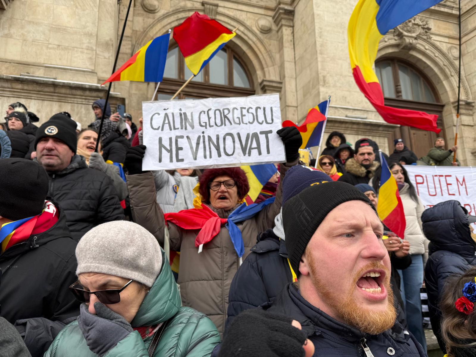 Fostul candidat la alegerile prezidențiale, Călin Georgescu, a fost prezent miercuri la Curtea de Apel București, într-un dosar care a atras atenția publicului și a mass-media din cauza implicațiilor sale politice și al suspiciunilor grave care planează asupra sa
