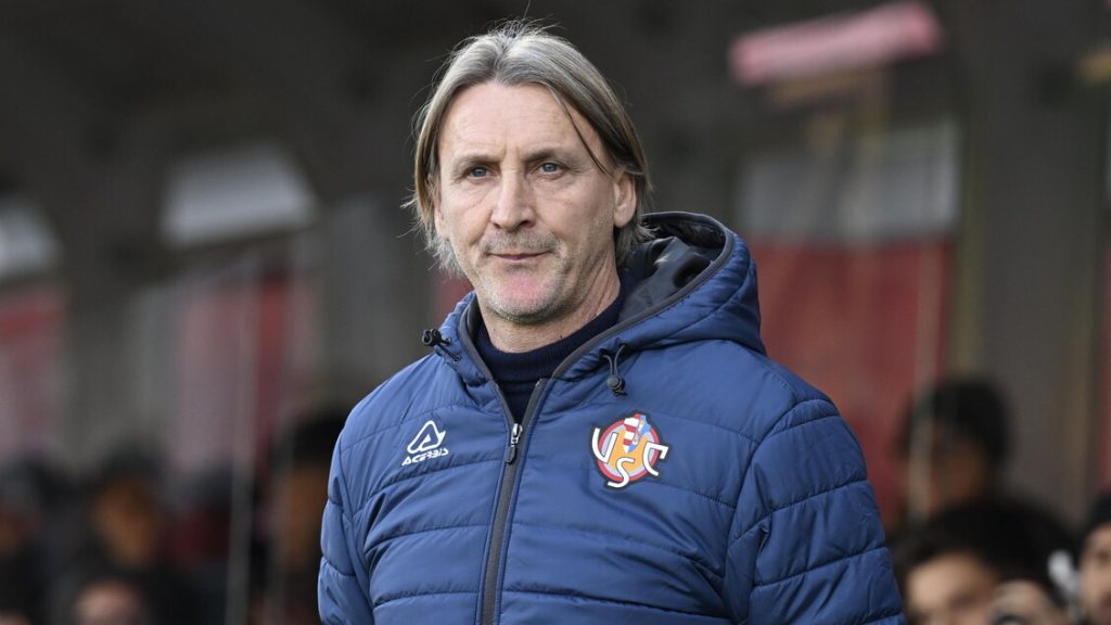 Fiorentina și Cremonese se duelează în Serie A: Meci decisiv!