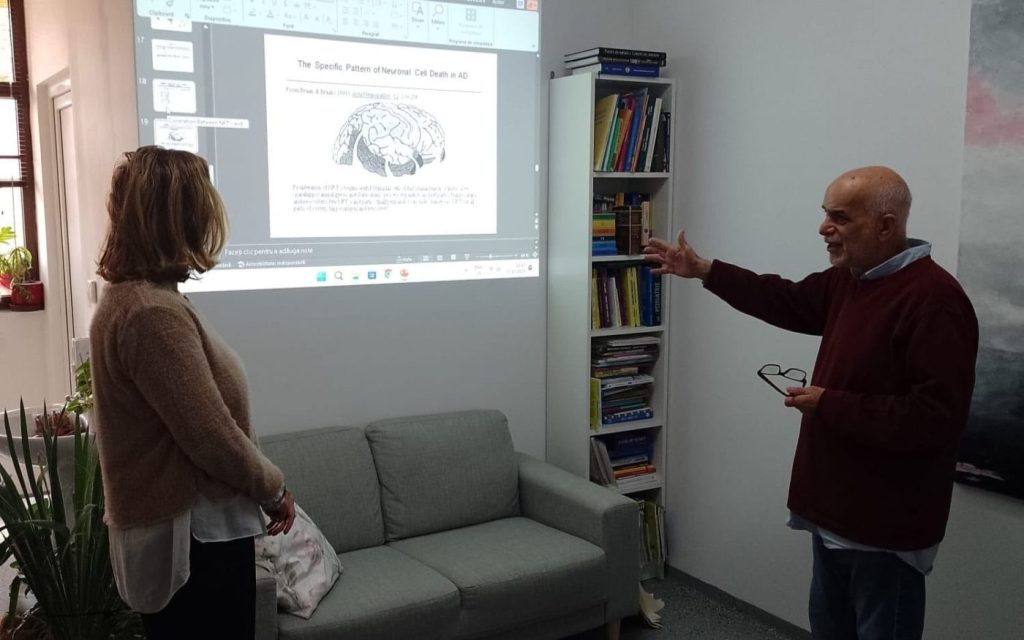 Persoanele cu Alzheimer din Sectorul 1 au la dispoziție, din această lună, un program special care le asigură tratament gratuit, dar și sprijin logistic, pentru a face față bolii care afectează tot mai mulți români