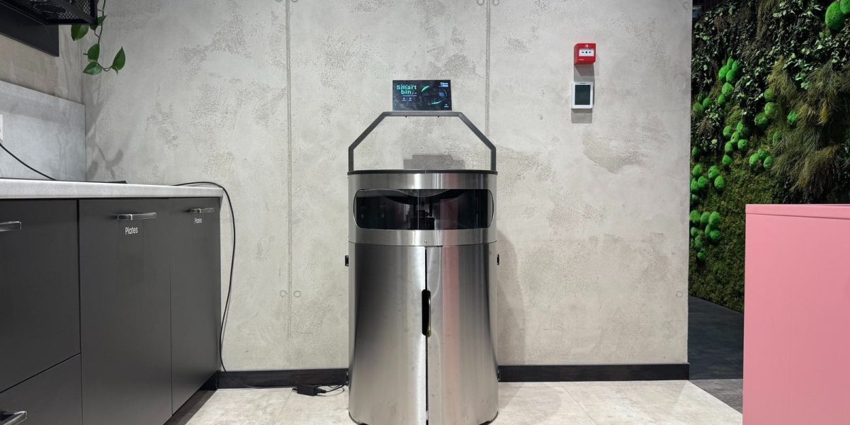 ameru-ai-gunoi.jpg - JurnalUrban