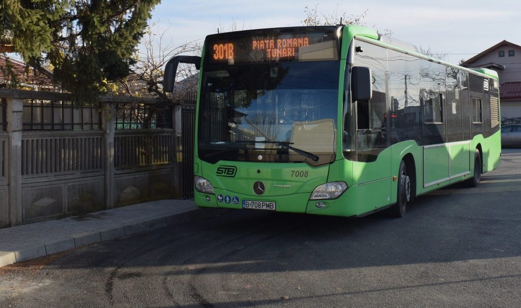 Circulație modificată în București în noaptea de 31 ianuarie spre 1 februarie din cauza unor lucrări de infrastructură Pentru a face loc unor lucrări majore de construcție, Societatea de Transport București (STB) a anunțat schimbări temporare în traseele a cinci dintre liniile de autobuz din Capitală, programate pentru noaptea de luni spre marți, 31 ianuarie spre 1 februarie