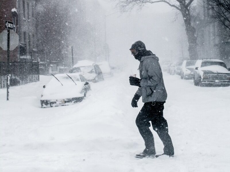 cod-galben-viscol-zapada-ninsoare-ger-iarna-frig-e1704618257575.jpg - JurnalUrban