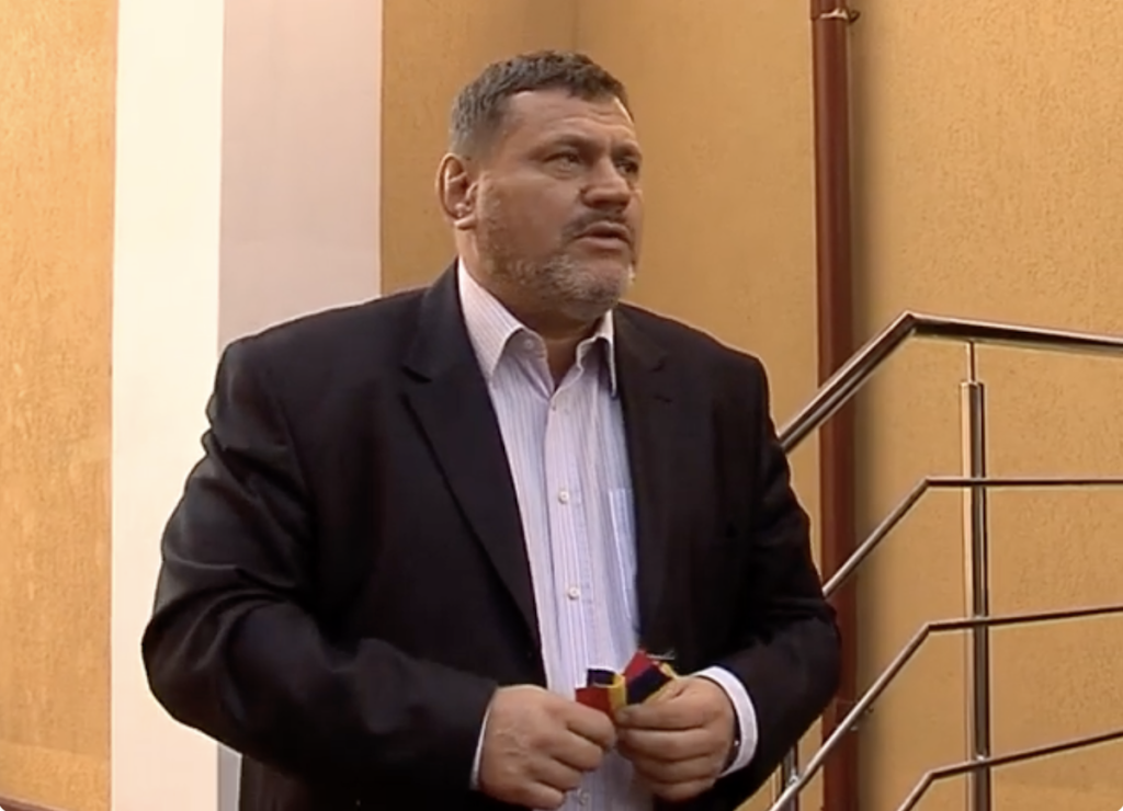 Cristian Poteraș, fost primar al Sectorului 6 din București, rămâne în istorie mai mult pentru implicațiile în dosare de corupție și abuz în serviciu decât pentru realizările administrative sau proiectele de infrastructură