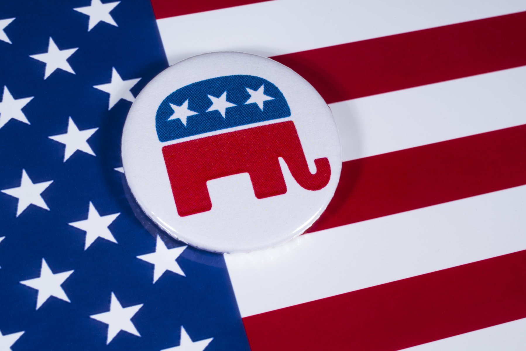 Candidat în cursele pentru guvernatorul Minnesota se retrage din luptă, acuzând administrația Trump de represalii Chris Madel, un candidat surprinzător în cursa pentru funcția de guvernator al statului Minnesota, a decis să renunțe la competiție, afirmând că pozițiile sale sunt incompatibile cu acțiunile administrației Trump și cu măsurile de represalii împotriva cetățenilor