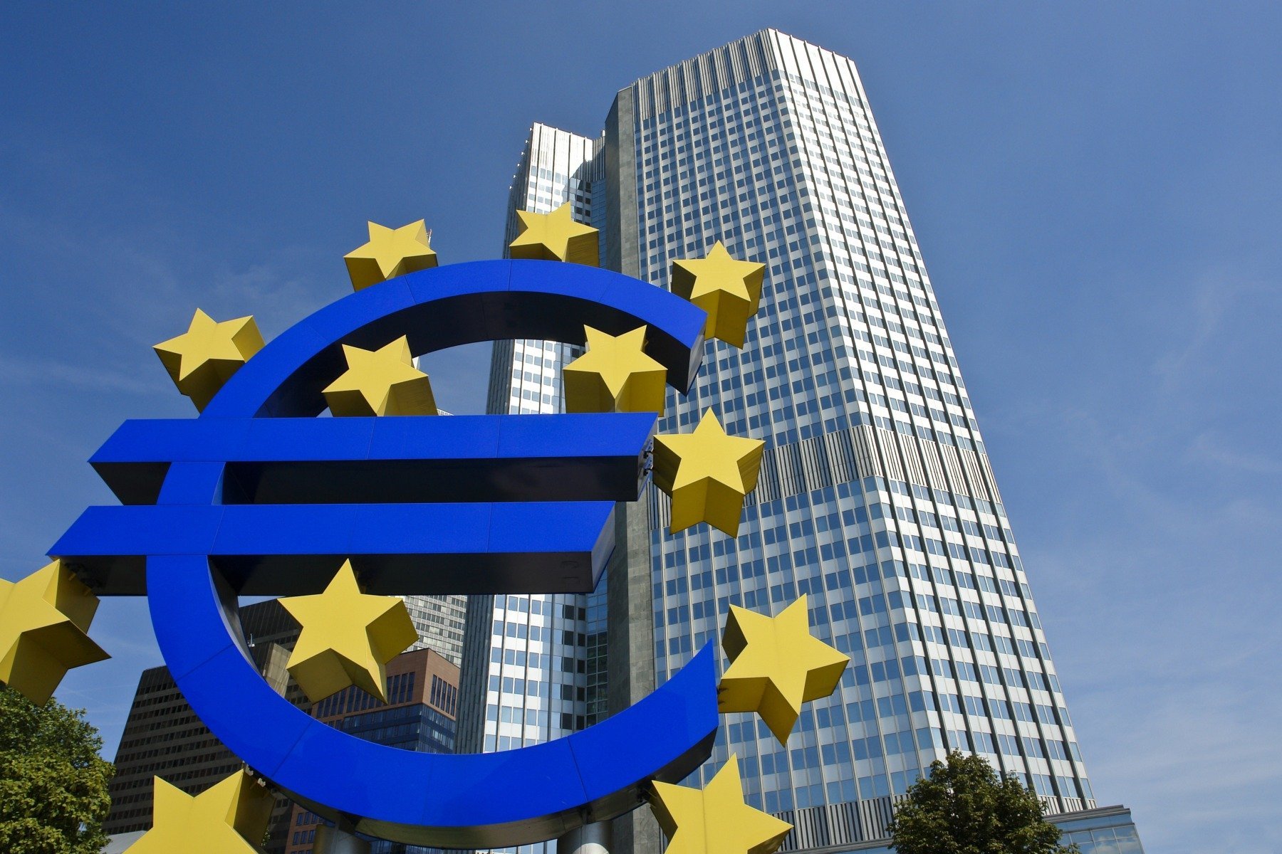 Europa se află în fața unui moment de cotitură economică, marcând începutul unei perioade de reconsiderare profundă a modelului său de creștere și stabilitate