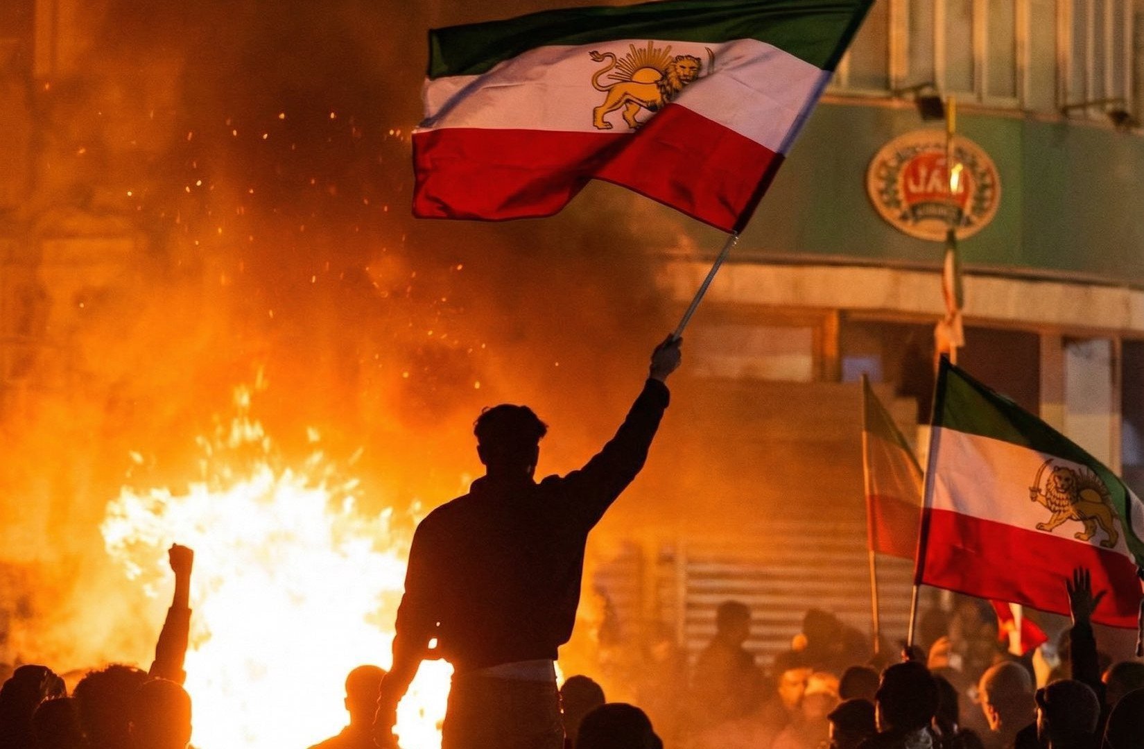 Criza economică și tensiunile sociale din Iran ating cote severe, aruncând în umbră stabilitatea regimului islamic, pe măsură ce bilanțul victimelor în rândul protestatarilor continuă să crească, potrivit unui raport al ONG-ului Human Rights Activists News Agency (HRANA)