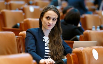 oana-toiu-usr-parlament-e1657040805130.jpg - JurnalUrban