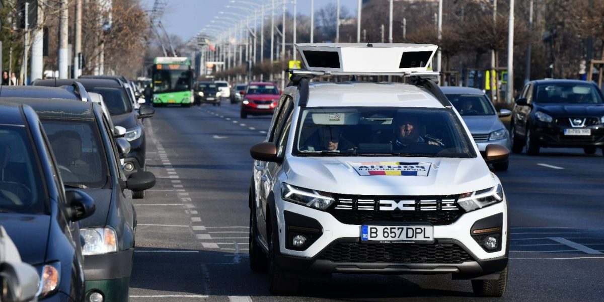 parcarepelocurilealbastre.jpg - JurnalUrban