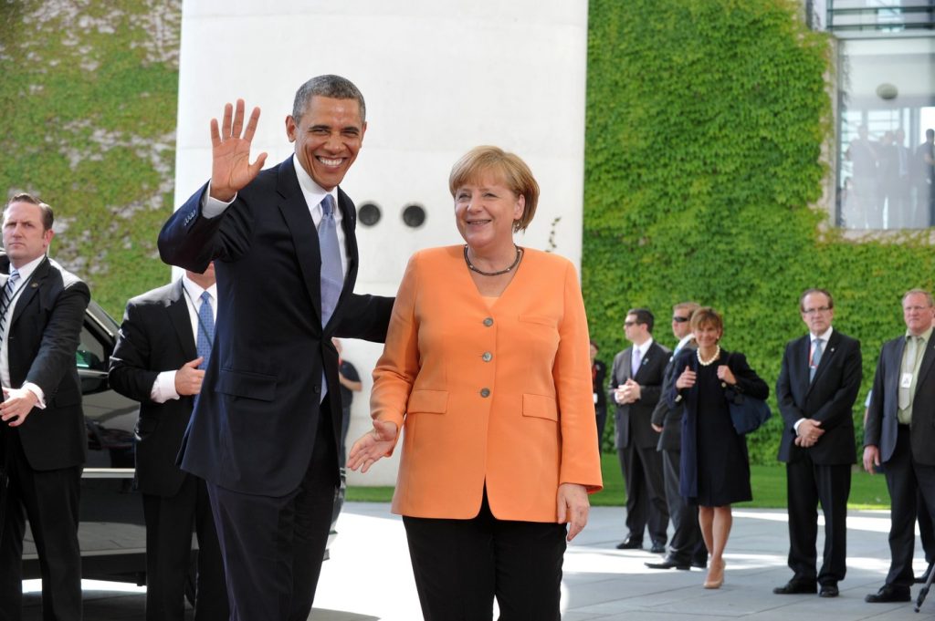 Spionaj german a interceptat telefoanele lui Barack Obama fără acordul Angelei Merkel (ZEIT)
