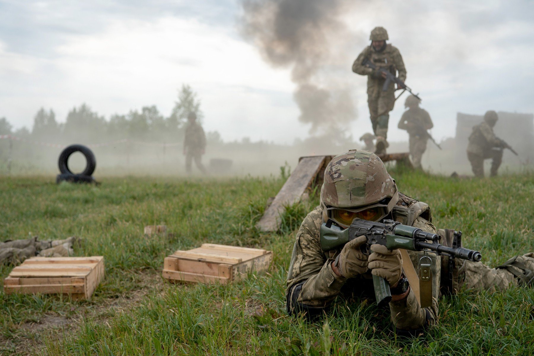 Marea Britanie anunță un sprijin financiar semnificativ pentru pregătirea militară în contextul tensiunilor din Europa de Est, în pragul unei potențiale desfășurări a unei forțe multinaționale în Ucraina