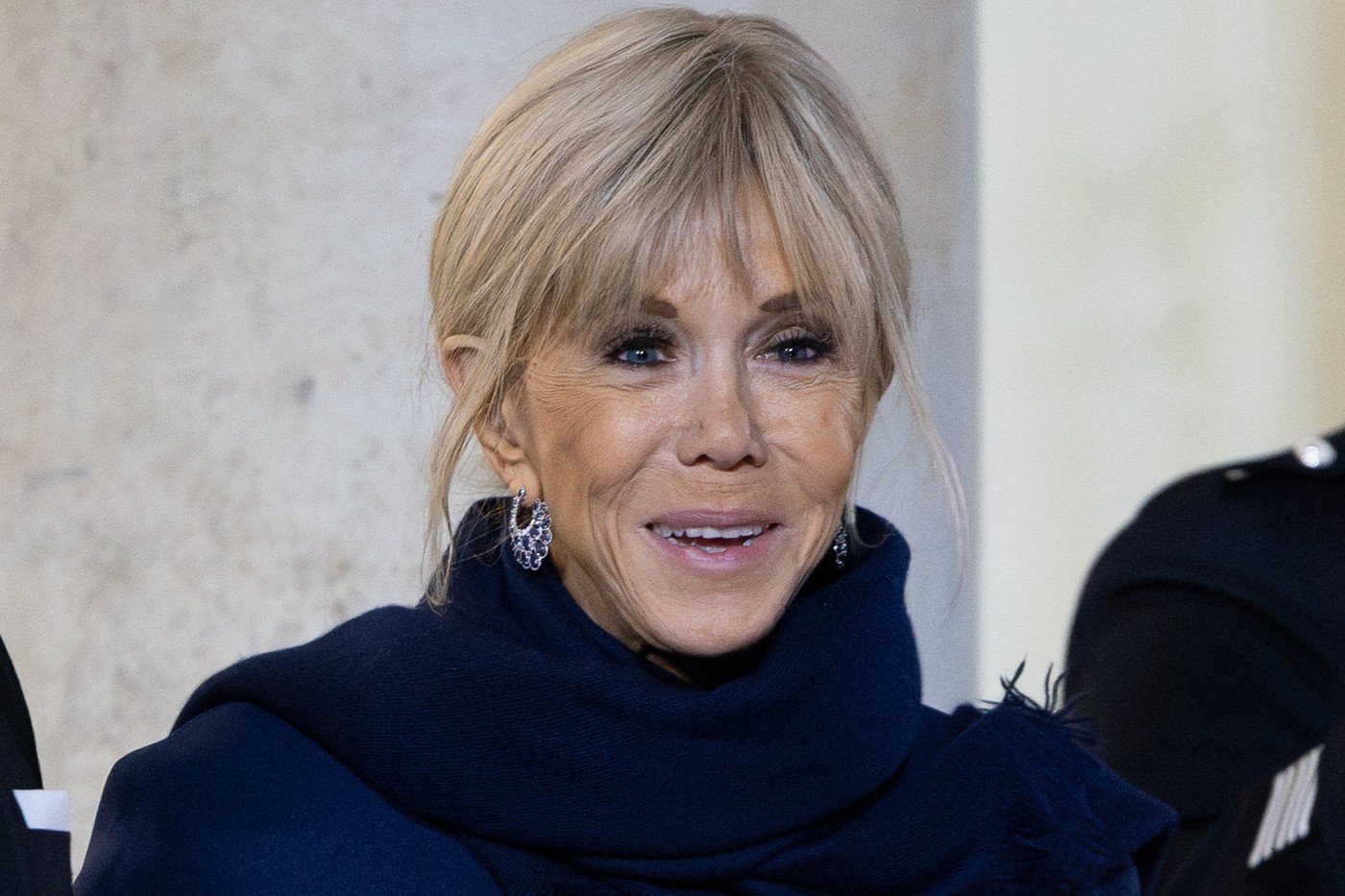 Brigitte Macron, soția președintelui Franței Emmanuel Macron, a fost protagonista unui moment controversat care a atras atenția opiniei publice și a presei internaționale