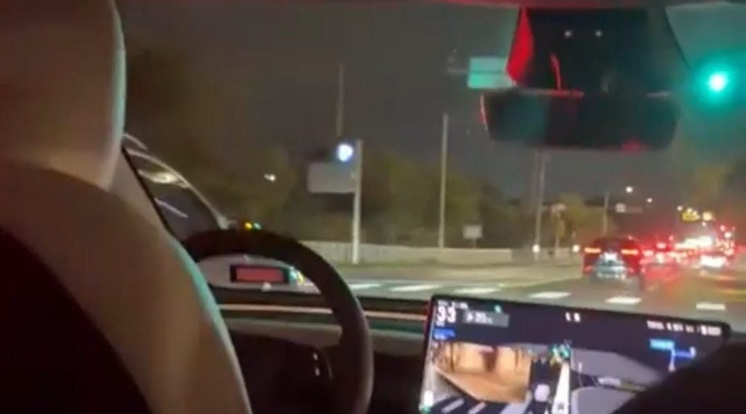 robotaxi.jpg - JurnalUrban