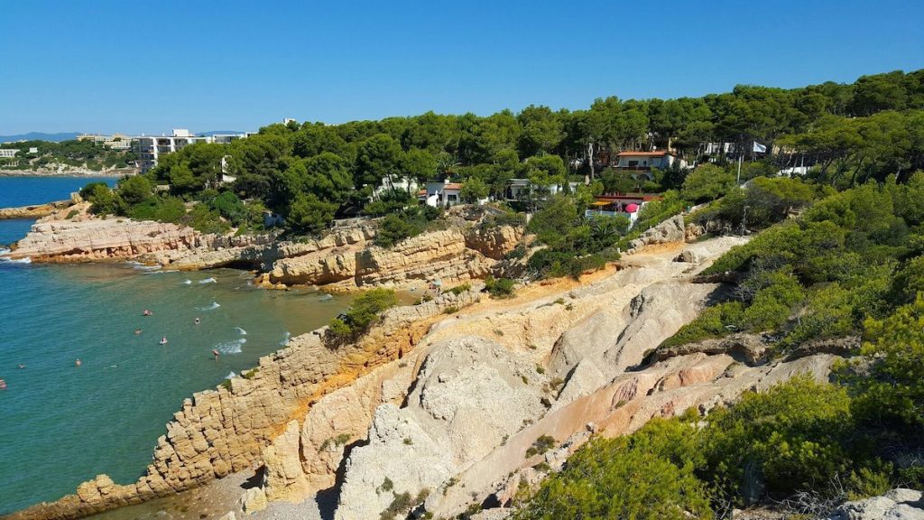 Plaja Matalascañas, un simbol al litoralului Andaluziei, a fost recent scena unui eveniment care scoate în evidență cuvintele despre schimbările climatice într-un mod dramatic