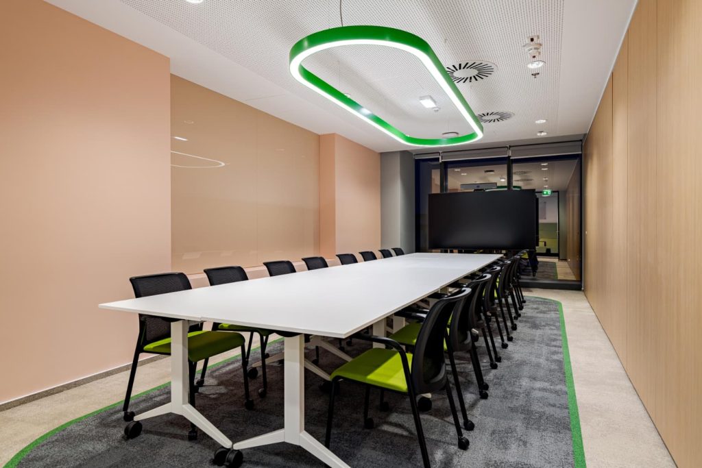 Schneider Electric România face un pas revoluționar în direcția sustenabilității și inovării prin inaugurarea noului sediu central, situat în cadrul Globalworth Campus din București