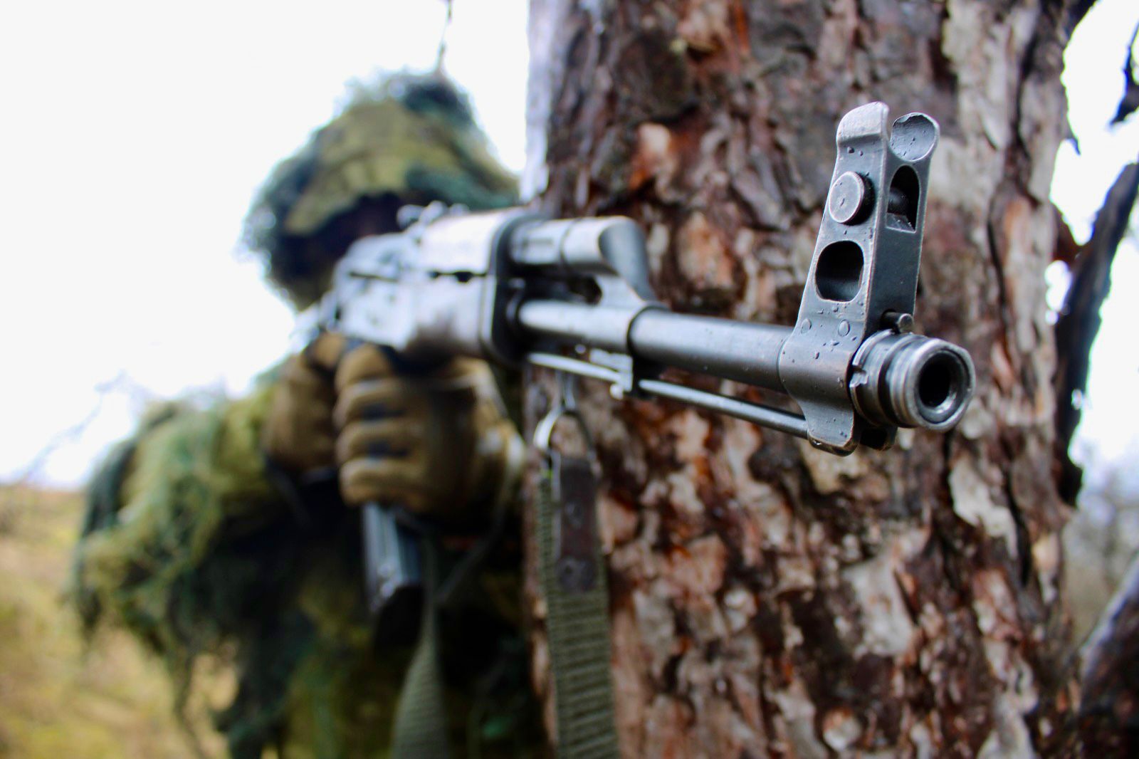 Ministrul Apărării: România va produce arme de asalt și va dota infanteria cu mașini de luptă moderne, prin 21 de proiecte SAFE de 11,68 mld. euro