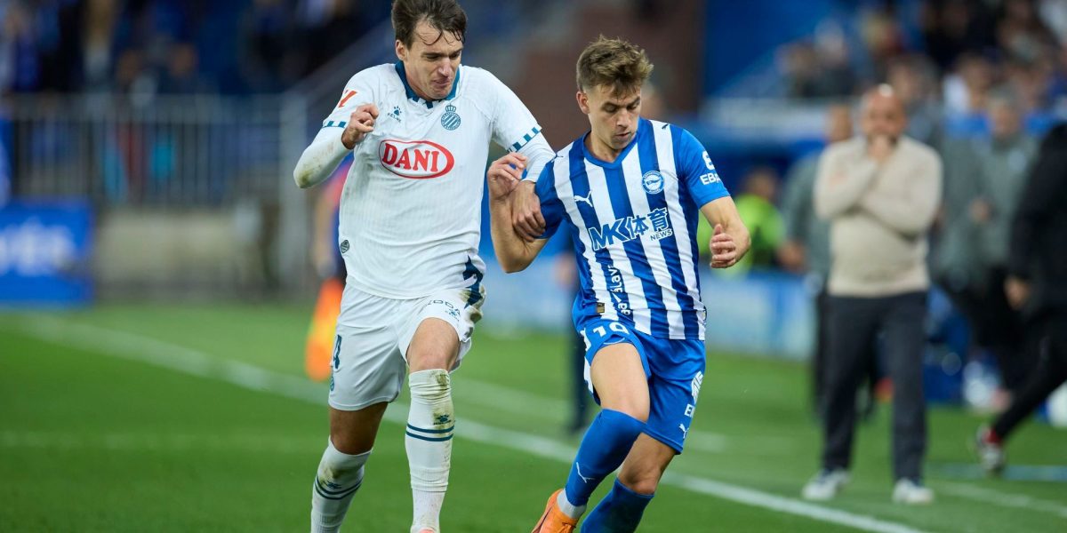 urko-gonzalez-y-pablo-ibanez-en-el-alaves-espanyol-16-9-aspect-ratio-default-1030859_da39.jpg - JurnalUrban