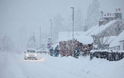 zapada-furtuna-nameti-marea-britanie.jpg - JurnalUrban