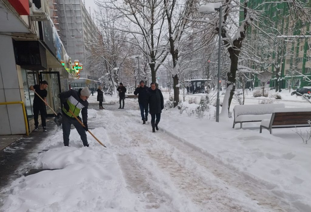 Primăvara pare a fi încă departe pentru numeroasele zone din nordul și vestul țării, unde Administrația Națională de Meteorologie a emis o atenționare de Cod galben de ger, valabilă sâmbătă