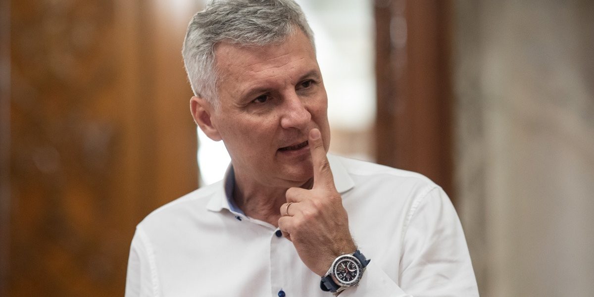 100L0647.jpg - JurnalUrban