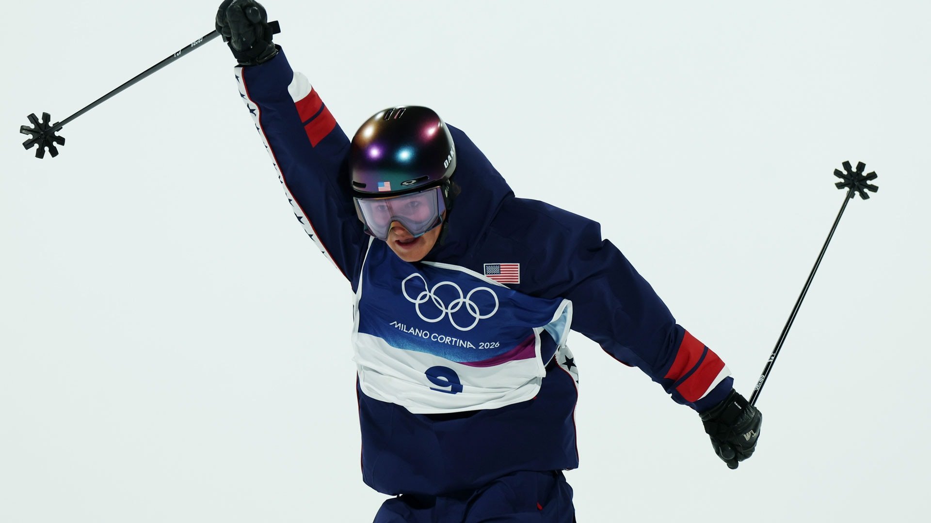 Freeskiingul la Jocurile Olimpice: Spectacol de excelență în calificările de big air Judecătorii s-au confruntat cu o sarcină dificilă, duminică seară, în timpul calificărilor pentru proba de big air la Jocurile Olimpice de iarnă de la Milano-Cortina din 2026