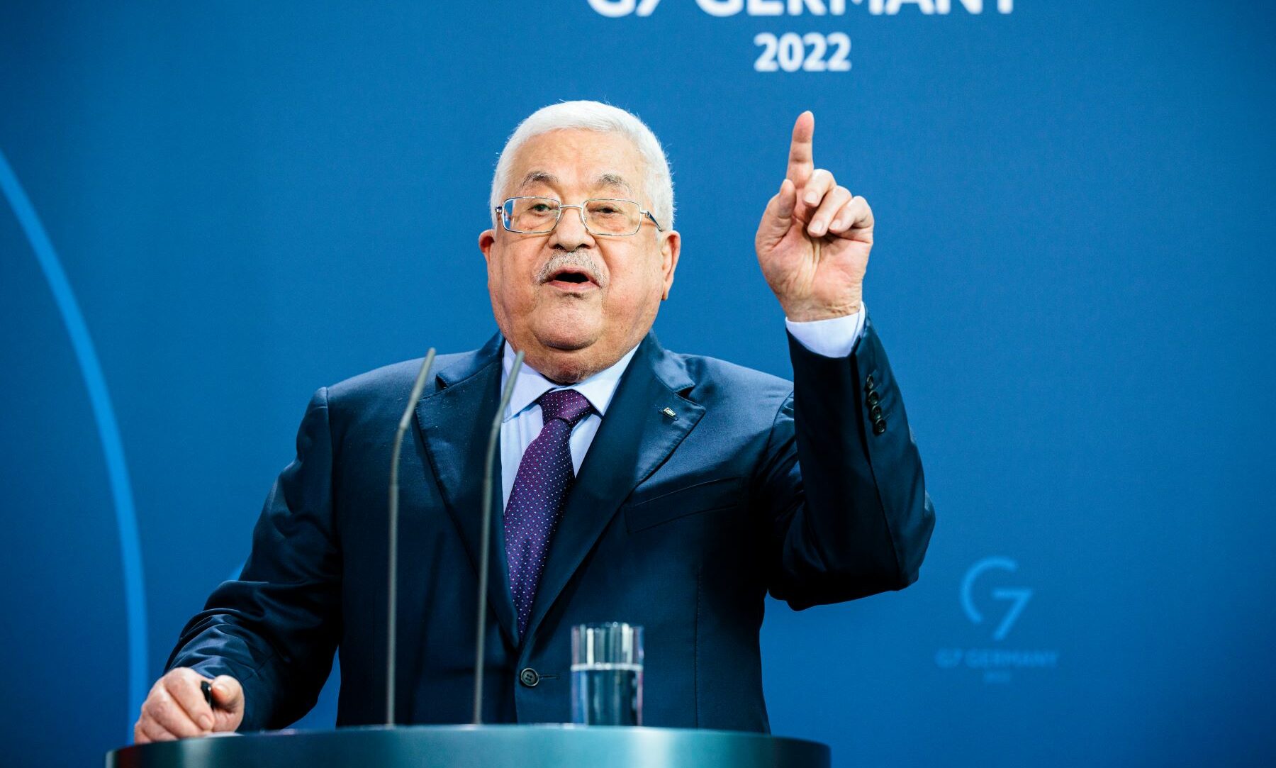 Președintele palestinian Mahmoud Abbas a făcut apel la Israel pentru a elimina toate obstacolele percepute ca fiind impuse în mod ilegal în calea implementării celui de-al doilea plan de încetare a focului în Fâșia Gaza