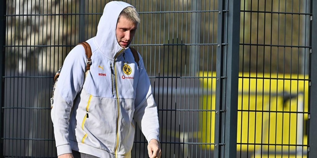 Neuer absent, Sule revine, clarificări despre Anton