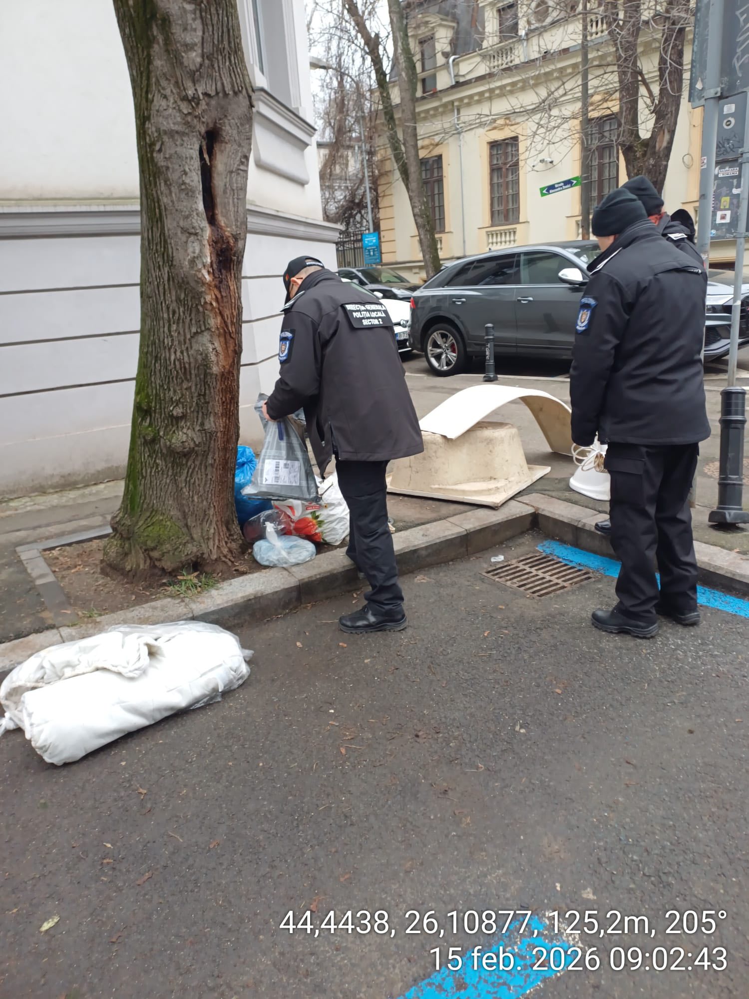 Primăria Sectorului 2 face pași importanți în lupta împotriva abandonului de gunoaie în spațiul public, continuând acțiunile de control și sancționare cu o strictețe crescândă