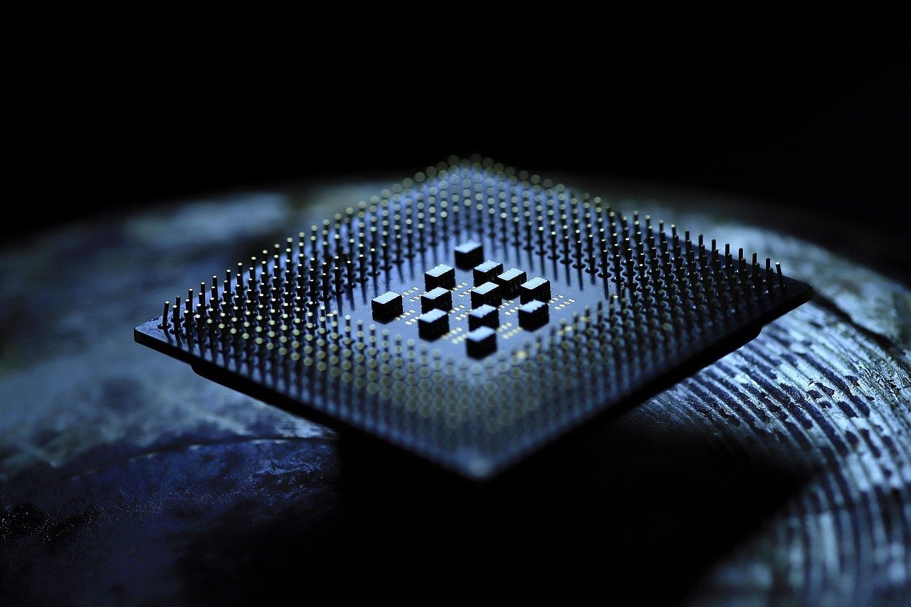 Europa face un pas major către independența în domeniul tehnologiei semiconductoare, lansând una dintre cele mai ambițioase inițiative din ultimii ani