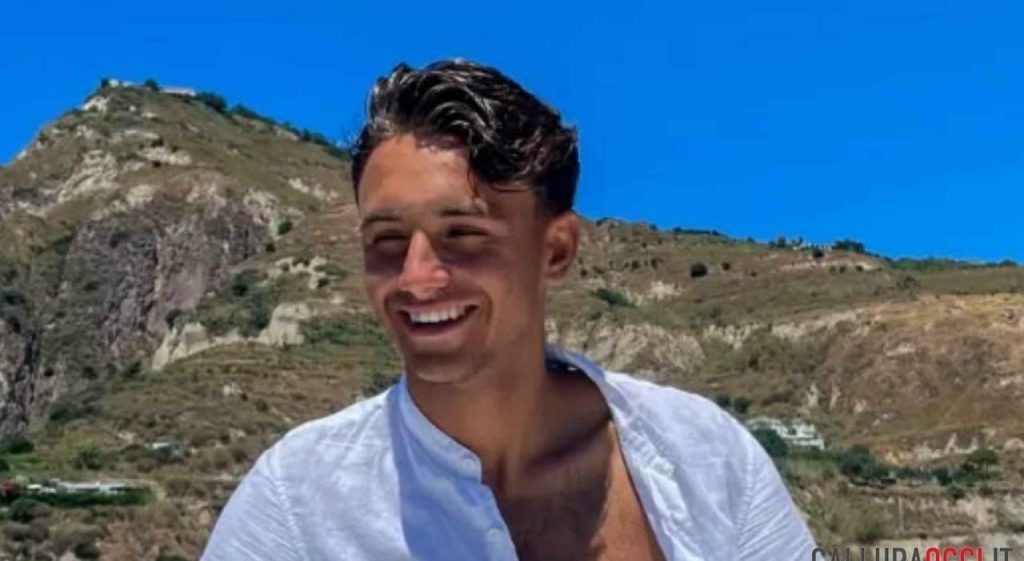 Tânărul skipper Giovanni Marchionni a decedat în urma inhalării de acid sulfhidric Investigarea morții tragice a lui Giovanni Marchionni, un tânăr de 20 de ani, continuă cu intensitate