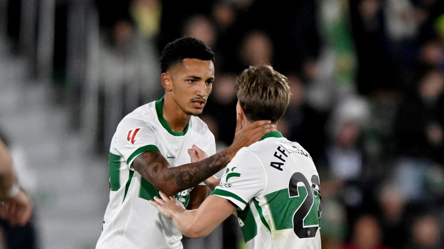 Match decisiv între Elche și Osasuna, în miezul crizei pentru iliciteni Elche și Osasuna se vor confrunta vineri seară, la ora 21:00, pe stadionul Martínez Valero, într-un meci crucial pentru ambele echipe