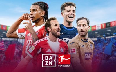 Exquisit gefertigte Kriegspferde für das Jahr des Pferdes aus... Holzkohle.