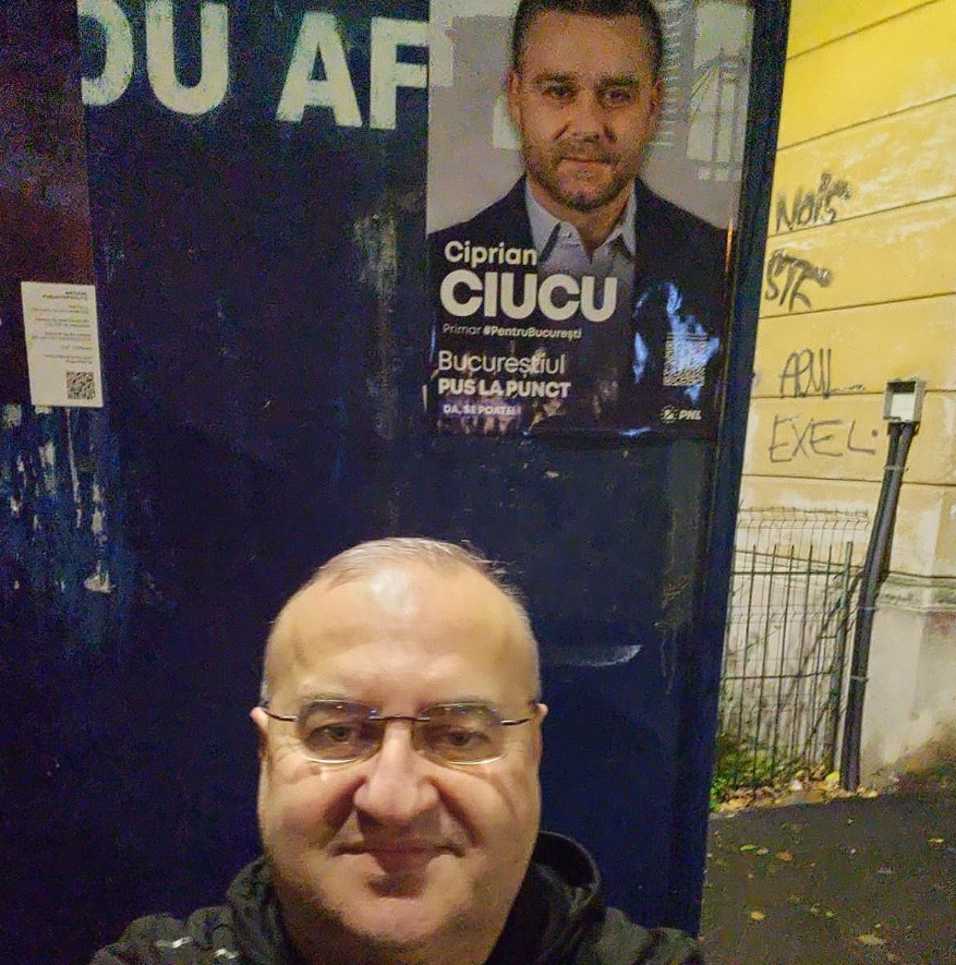 Fostul șef al SIE și prim-vicepreședinte PNL Sector 2 lansează critici dure la adresa schimbărilor propuse în conducerea organizațiilor din București Tensiunile din interiorul Partidului Național Liberal (PNL) ating cote maxime, odată cu intențiile actualei conduceri naționale de a remania liderii filialelor din Capitală