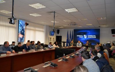 Consiliul-Judetean-Cluj-vicepresedinte-Radu-Ratiu-intalnire-cu-primari.jpg - JurnalUrban