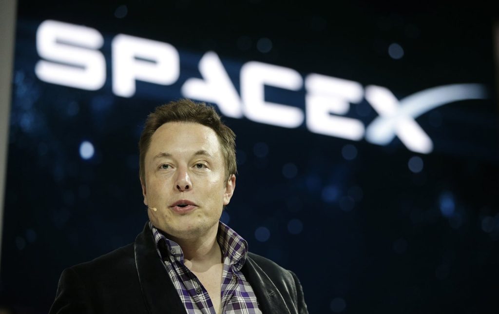 Elon Musk anunță blocarea utilizării neautorizate a Starlink de către Rusia în conflictul cu Ucraina