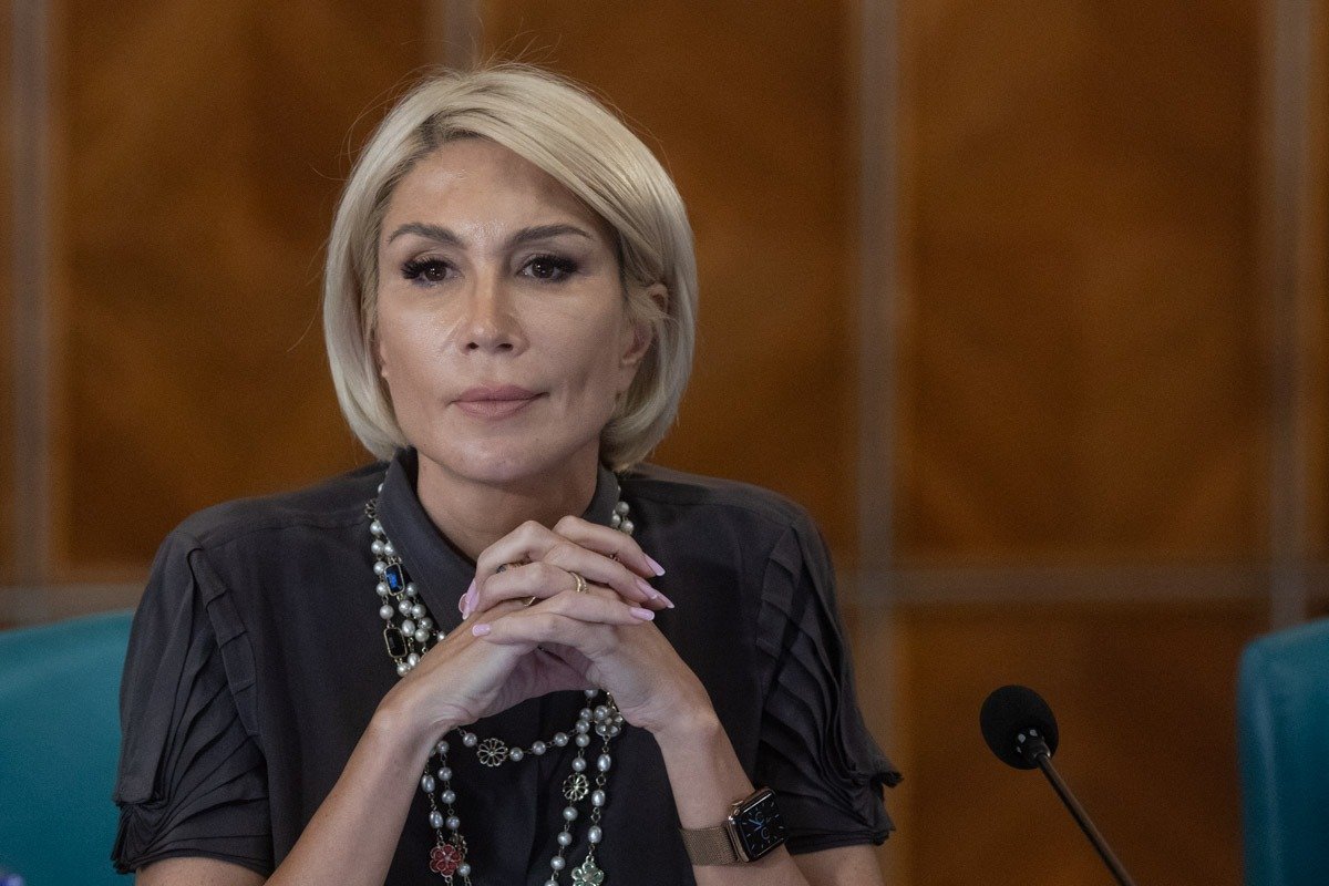 Raluca Turcan: Un pas decisiv pentru eliminarea supraimpozitării contractelor part-time în România Într-un context economic încă marcat de provocările legate de piața muncii și de fiscalitate, deputata PNL Raluca Turcan face un apel pentru schimbări urgente în legislație