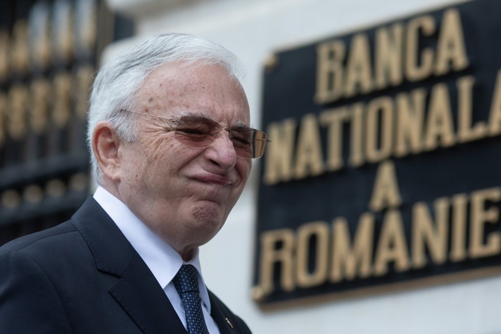 Mugur Isărescu avertizează asupra riscurilor creșterii economice bazate pe facilități fiscale pe termen lung Guvernatorul Băncii Naționale a României, Mugur Isărescu, a emis o poziție clară și retorică cu privire la strategia de dezvoltare economică a țării