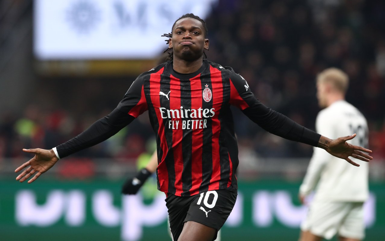 MILAN, ITALY - NOVEMBER 29: Rafael Leao of AC Milan celebrates scoring his team