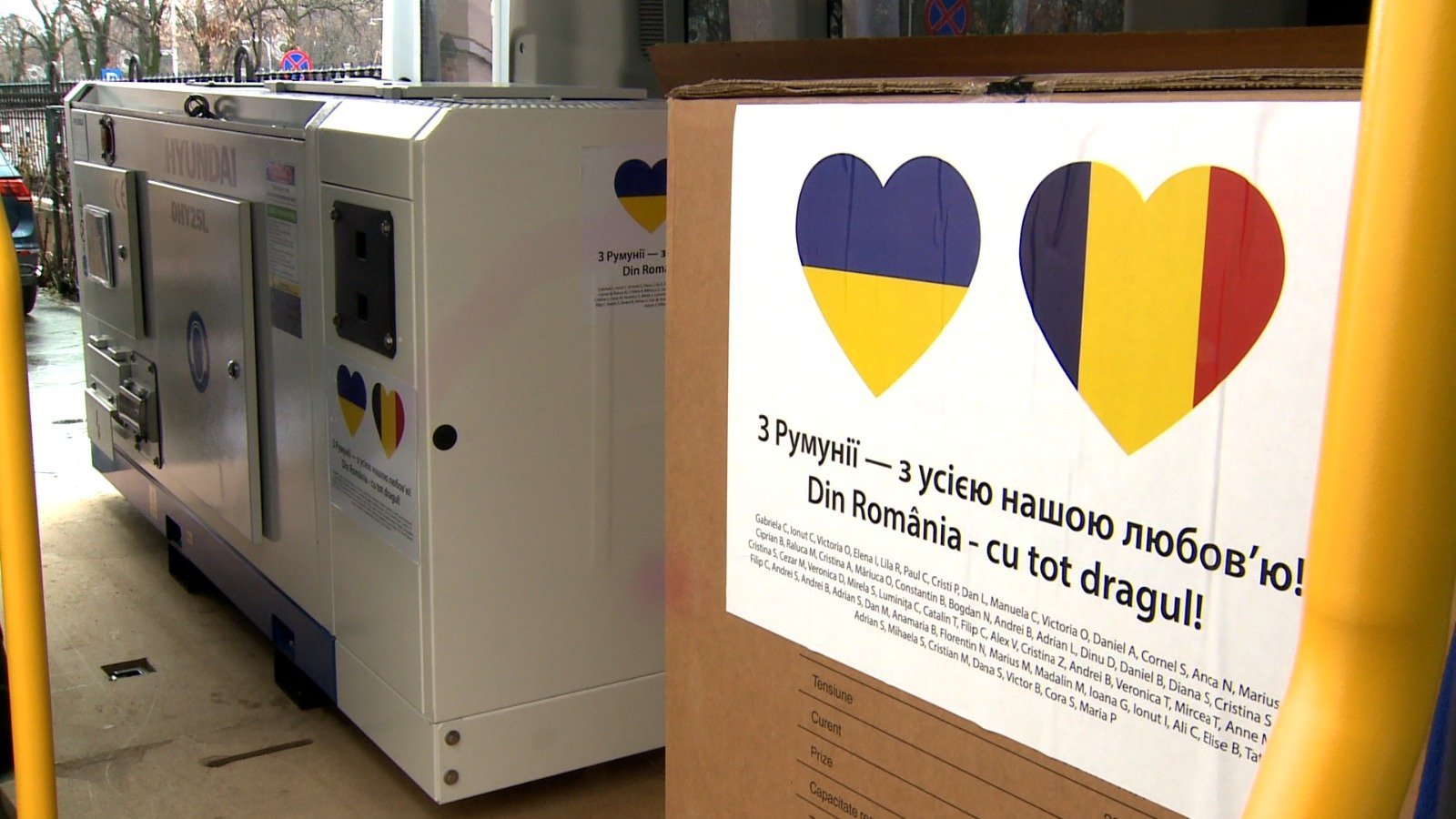 România răspunde cu solidaritate la suferința ucrainenilor afectați de iarna extrem de aspră Într-un gest de solidaritate neașteptat, românii au mobilizat resurse și inimile pentru a ajuta ucrainenii îngroziți de gerul de până la minus 20 de grade, cauzat de atacurile continue ale Rusiei în estul Ucrainei