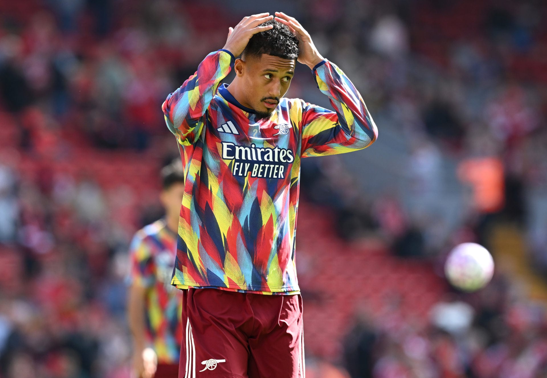 William Saliba, fundașul central al echipei Arsenal, nu se va alătura echipei în confruntarea cu Brentford din Premier League din cauza unei indispoziții